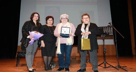 B­e­ş­i­r­ ­G­ö­ğ­ü­ş­ ­Ö­d­ü­l­ü­ ­A­y­l­a­ ­Ç­ı­n­a­r­o­ğ­l­u­’­n­u­n­ ­o­l­d­u­ ­-­ ­S­o­n­ ­D­a­k­i­k­a­ ­H­a­b­e­r­l­e­r­